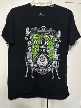 Universal Black Halloween Horror Nights Graphic Tee